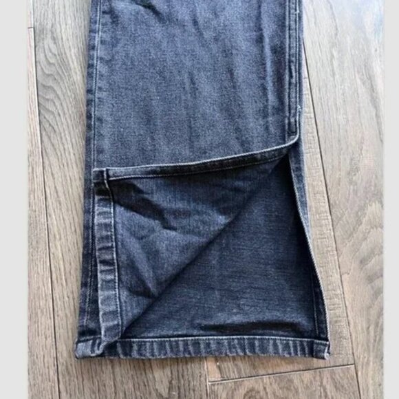 Abercrombie Curve Love High Rise Jeans Size 33/16 Charcoal Black Denim Split Hem - Picture 4 of 8